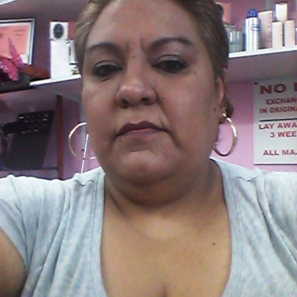 Meet your Posher, Viviana